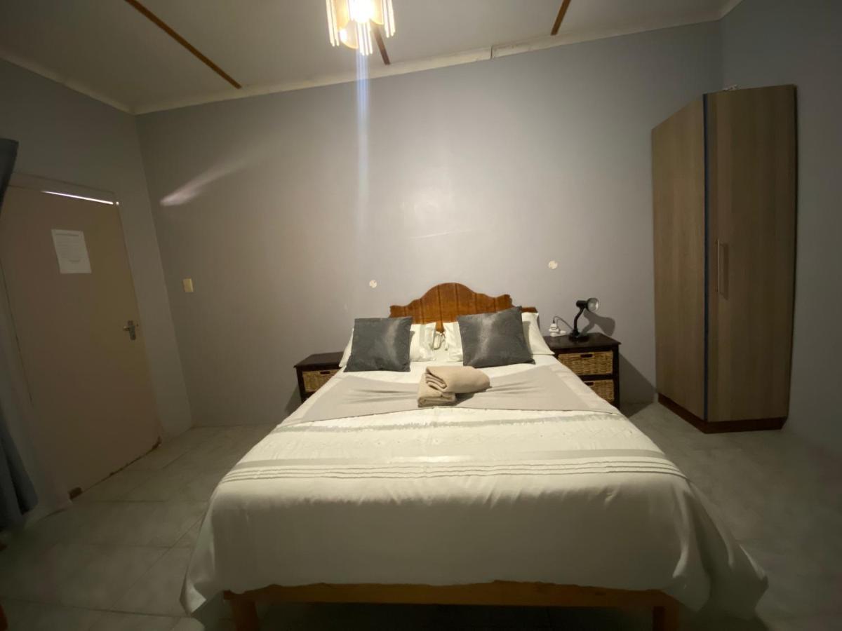 El-Kole Bed And Breakfast Tsumeb Esterno foto